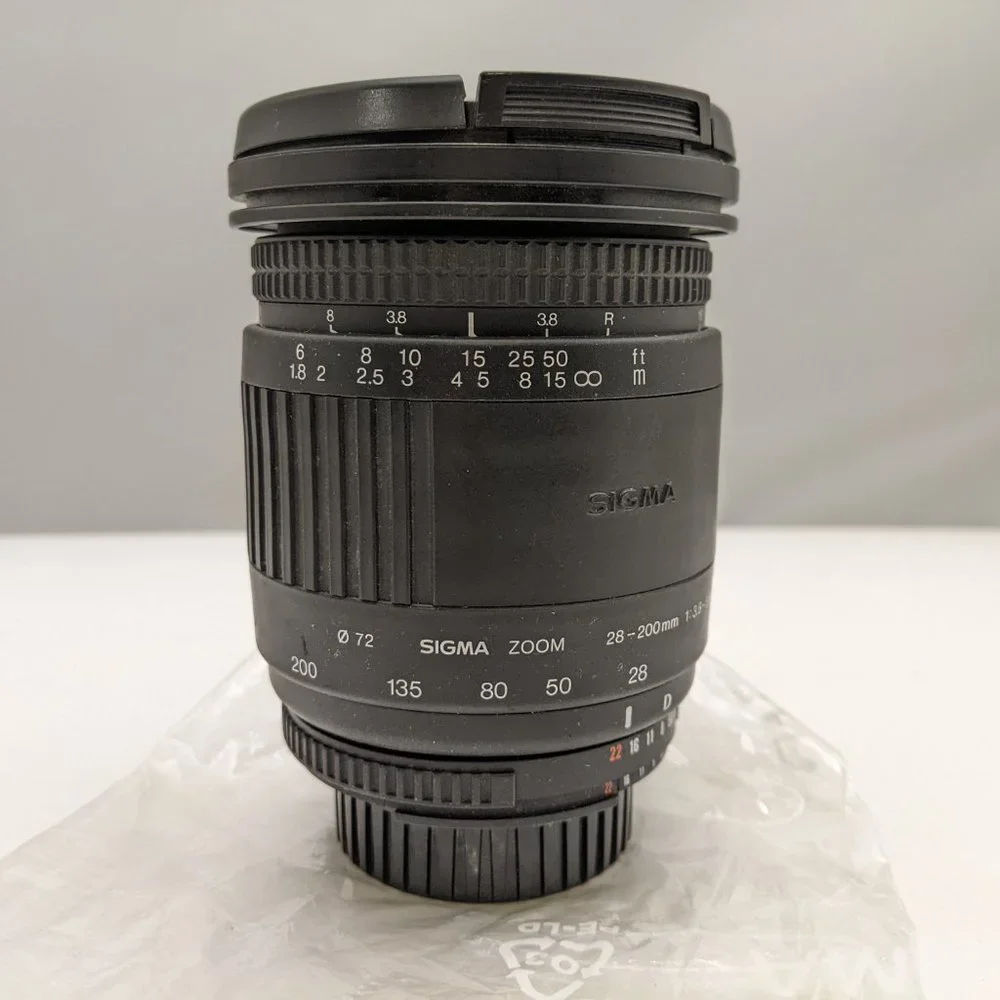 SIGMA AF Lens | 28-200mm f/3.8-5.6 | N - AF D | Filter Size 72 | w/ Caps | USED